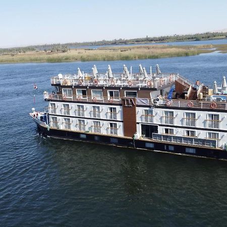 Tia Boutique Nile Cruise - Every Monday From Luxor For 04 & 07 Nights - Every Friday From Aswan For 03 & 07 Nights מראה חיצוני תמונה